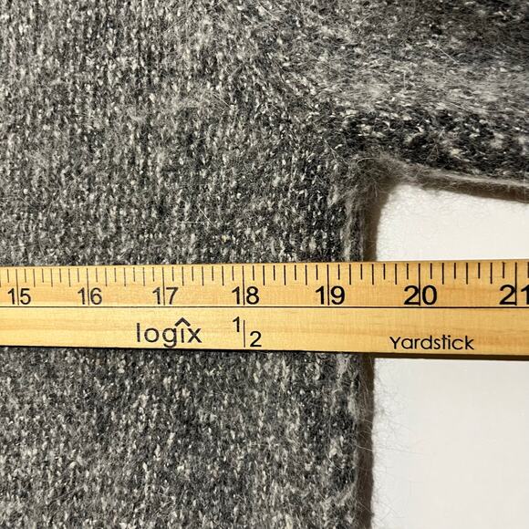 Vintage Dress Barn Floral Silk Blend Knitted Gray Cardigan Sweater Womans Small - Picture 6 of 7